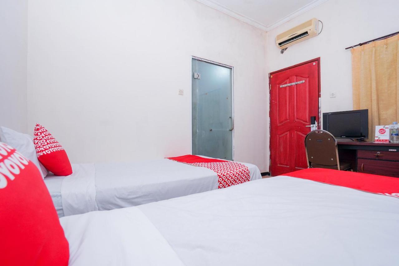 Готель Collection O 1112 Comfitel Siwalankerto Aa4 Сурабая Екстер'єр фото