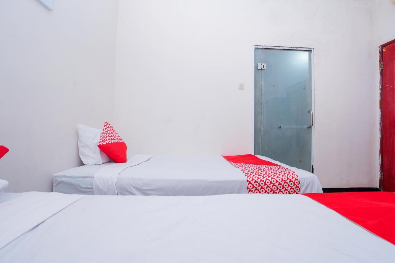 Готель Collection O 1112 Comfitel Siwalankerto Aa4 Сурабая Екстер'єр фото