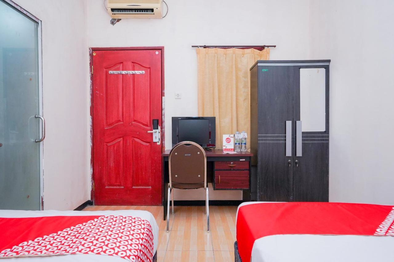 Готель Collection O 1112 Comfitel Siwalankerto Aa4 Сурабая Екстер'єр фото