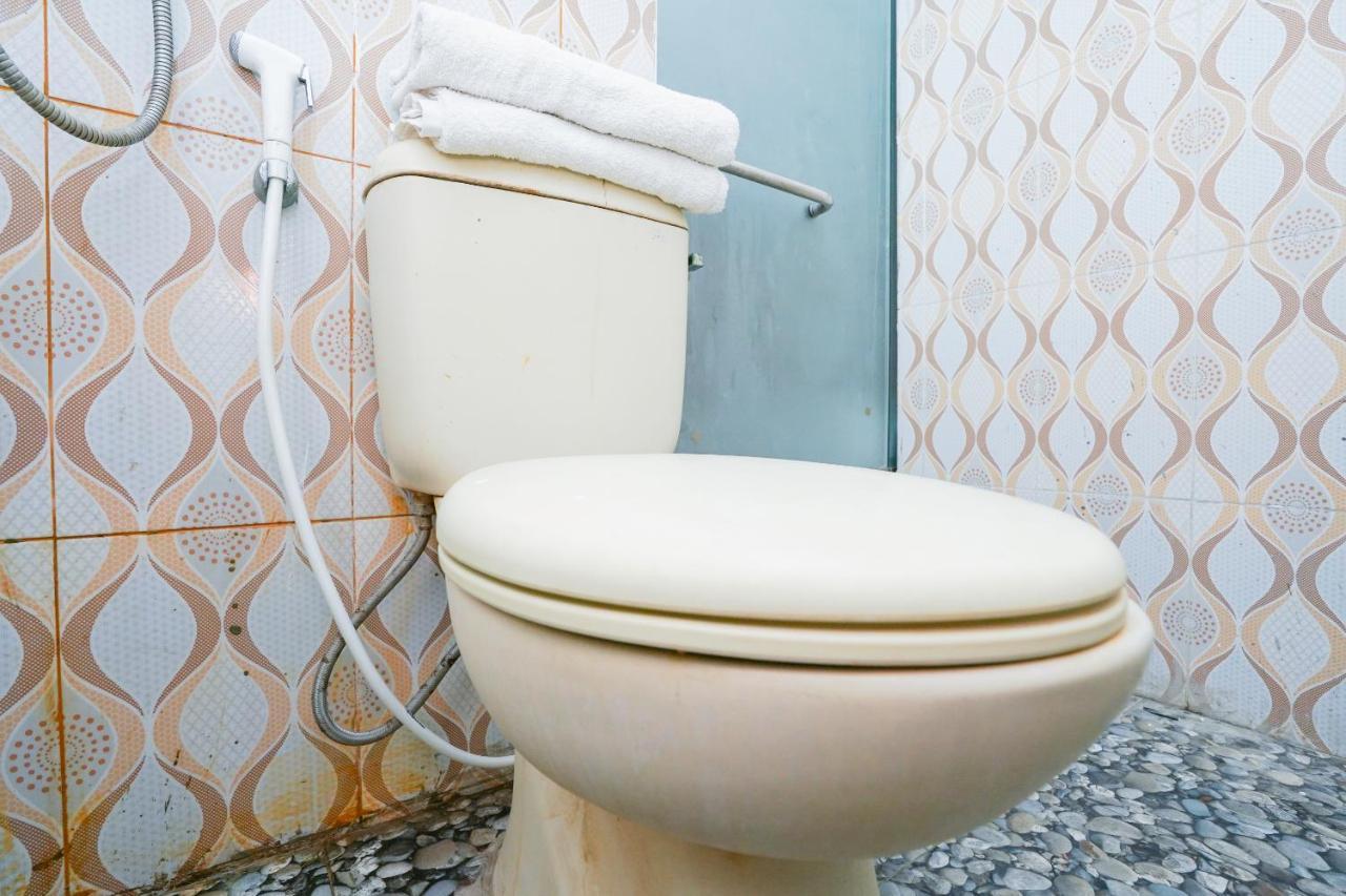 Готель Collection O 1112 Comfitel Siwalankerto Aa4 Сурабая Екстер'єр фото